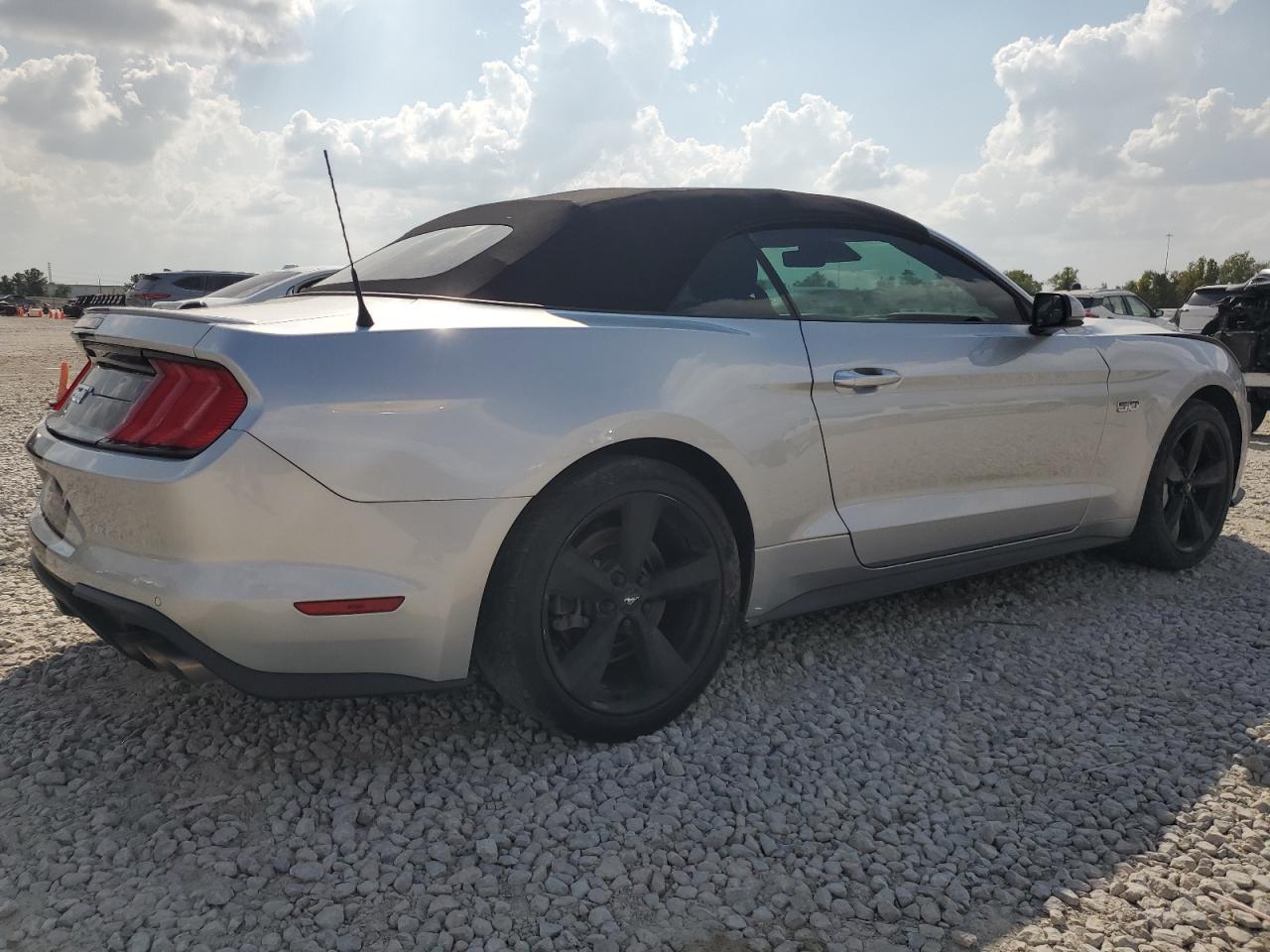 2019 FORD MUSTANG
