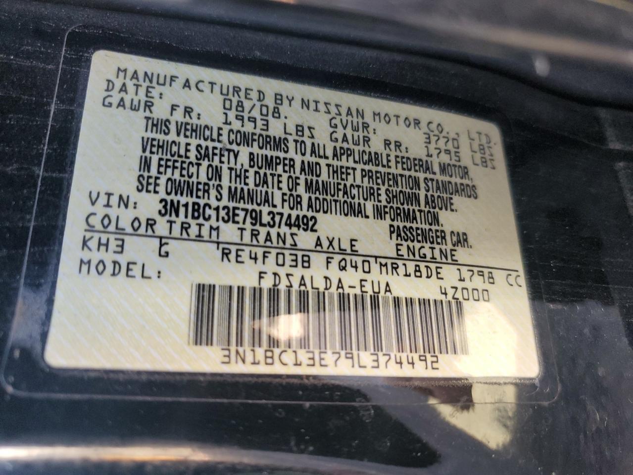 2009 NISSAN VERSA