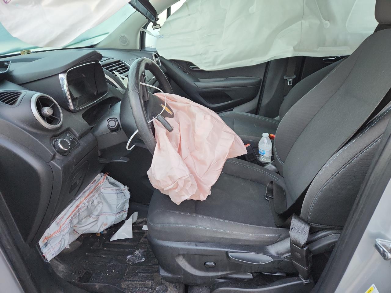 2015 CHEVROLET TRAX