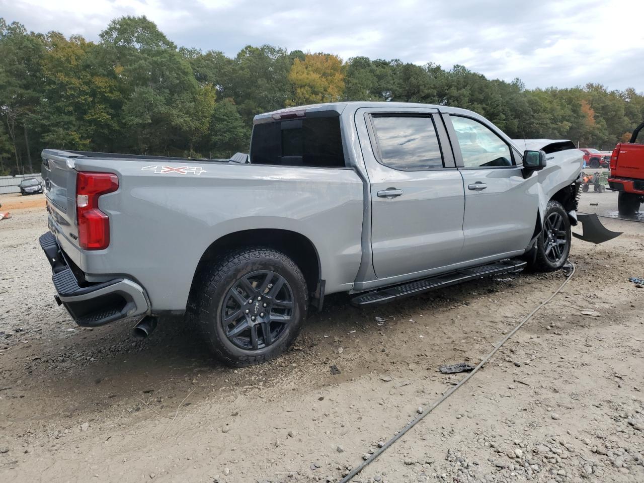 2024 CHEVROLET Silverado