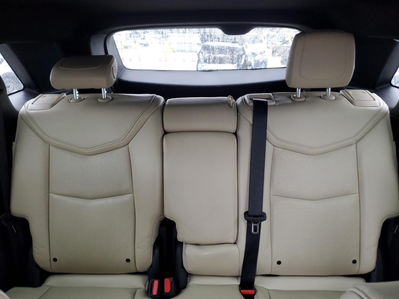 2017 CADILLAC XT5