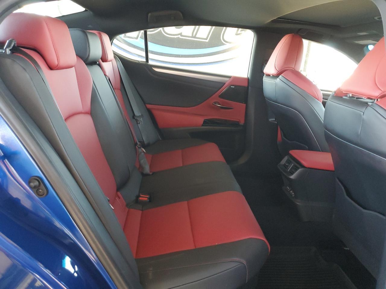 2024 LEXUS ES 300H