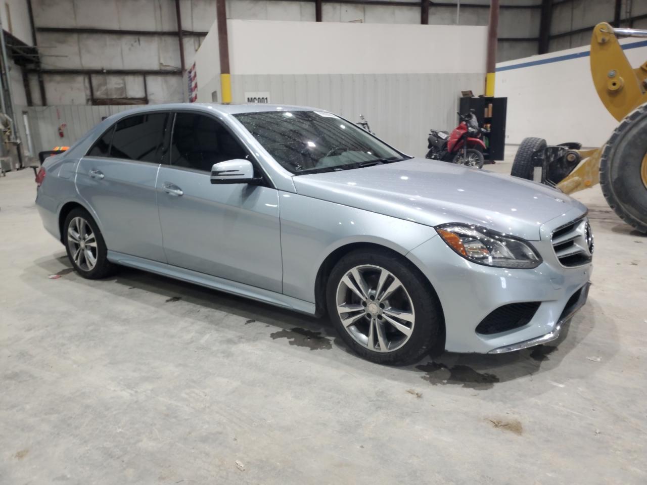2016 MERCEDES-BENZ E-Class