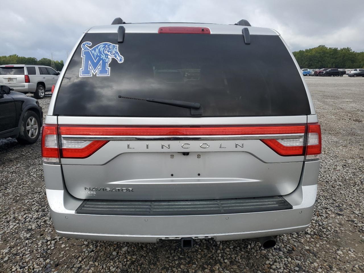 2017 LINCOLN Navigator