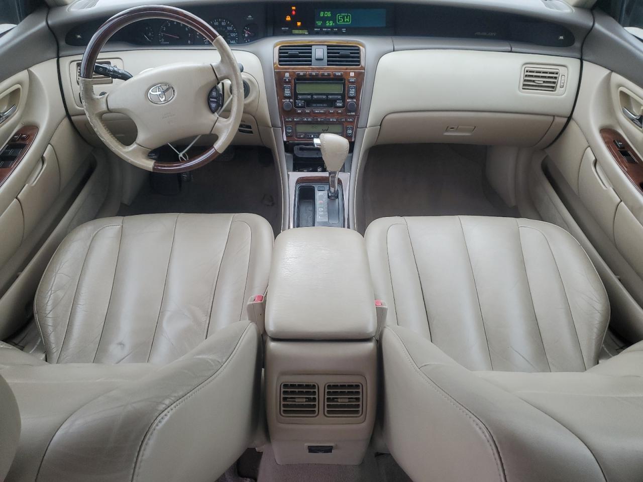 2004 TOYOTA Avalon