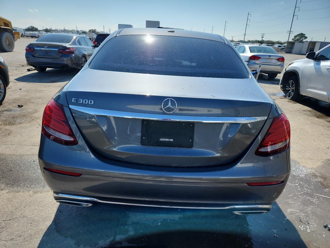 2017 MERCEDES-BENZ E-Class