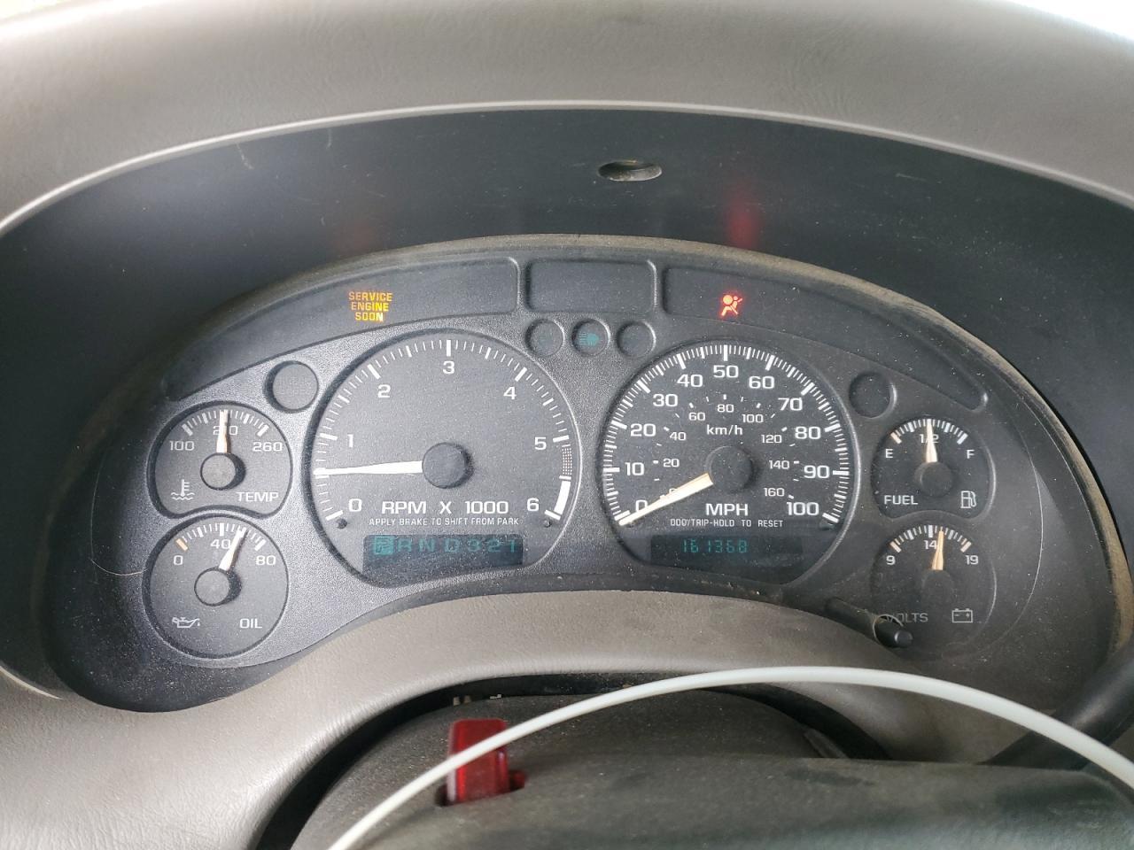 2004 CHEVROLET BLAZER