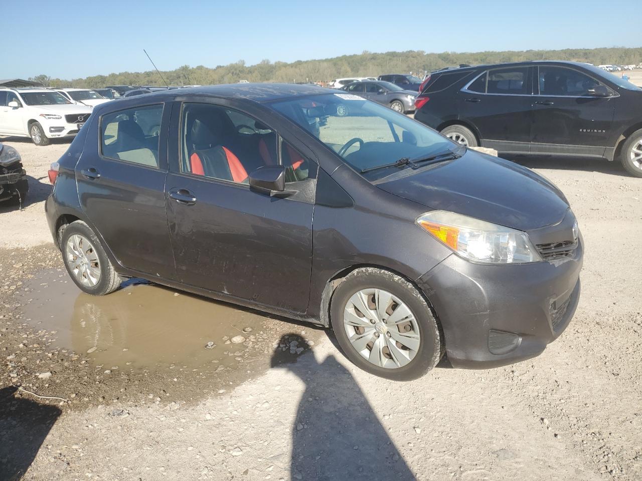 2014 TOYOTA YARIS