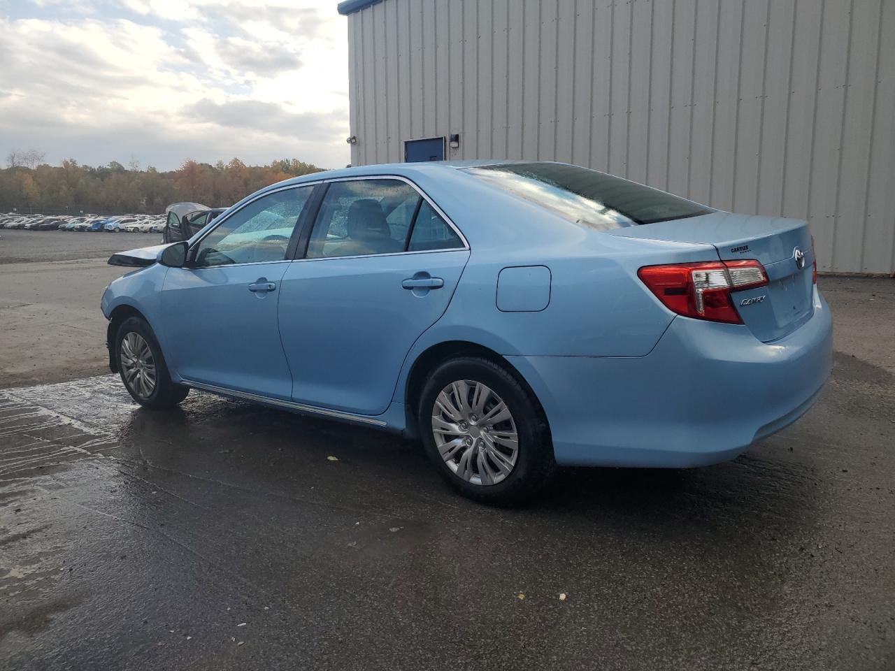 2013 TOYOTA CAMRY