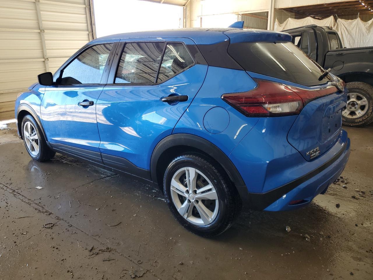 2024 NISSAN KICKS