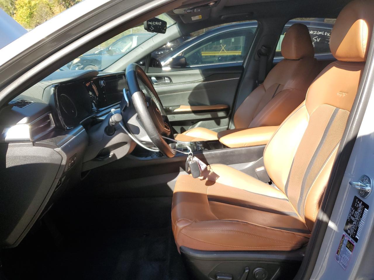 2023 KIA K5