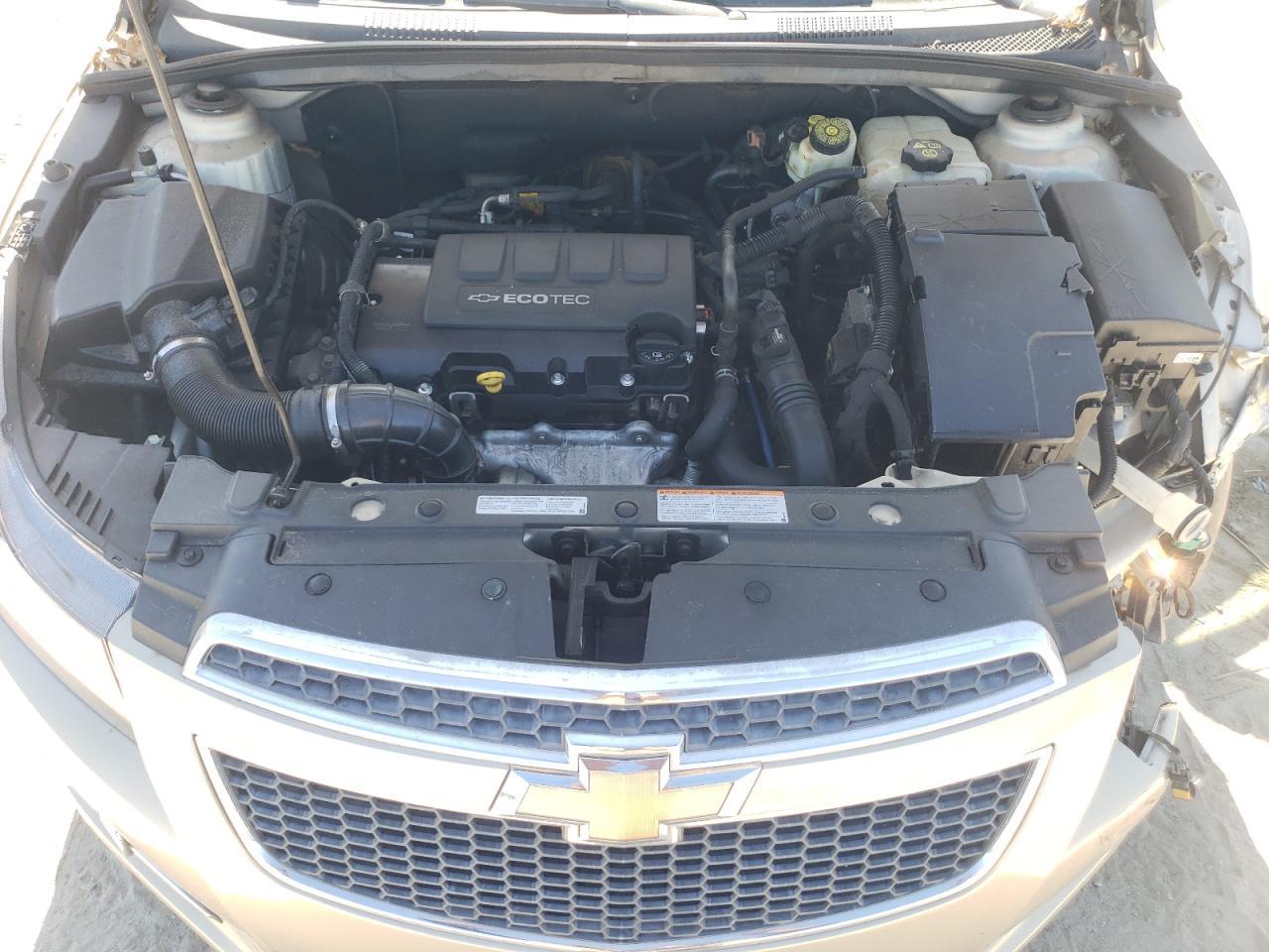 2011 CHEVROLET CRUZE