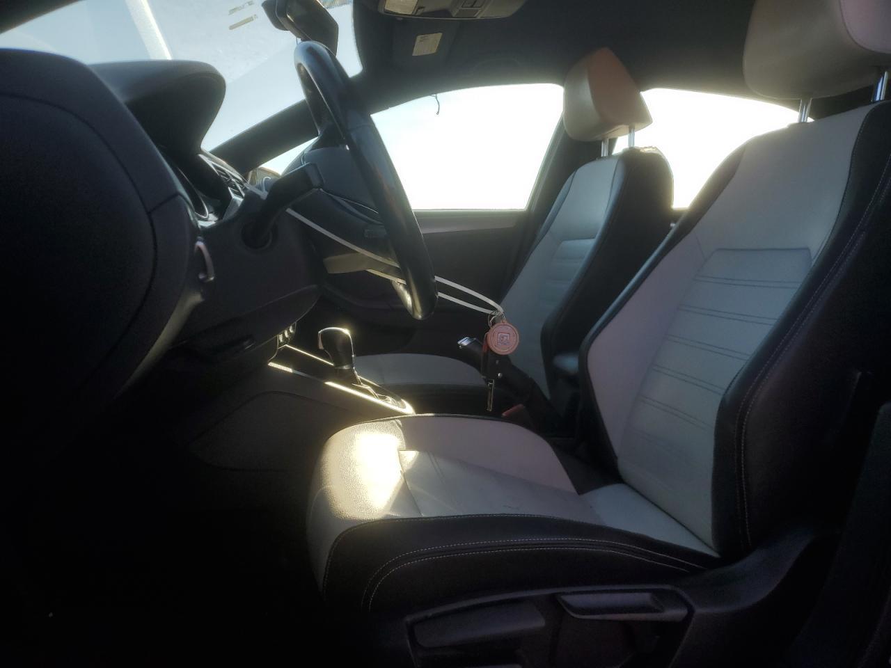 2016 VOLKSWAGEN JETTA
