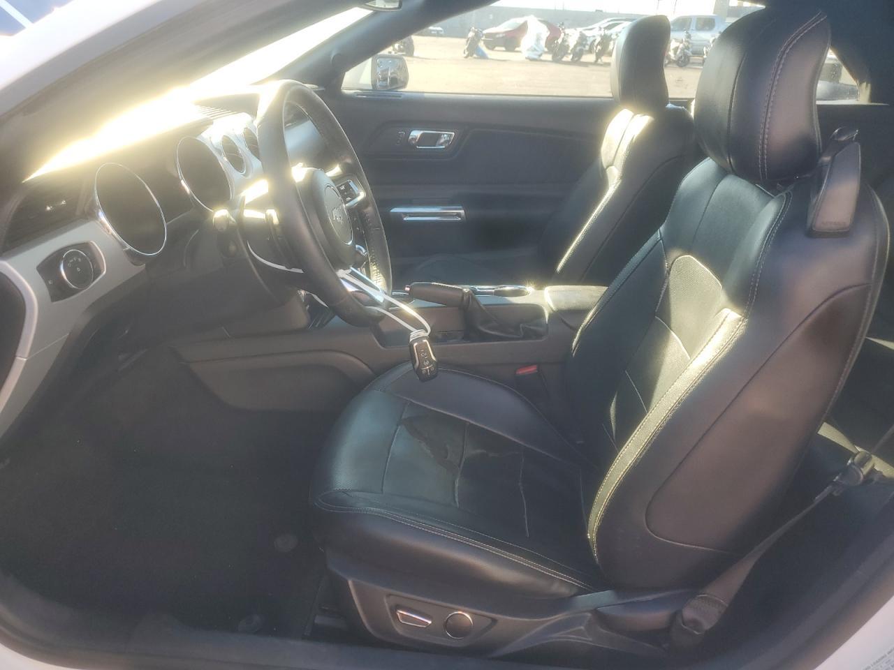 2017 FORD MUSTANG