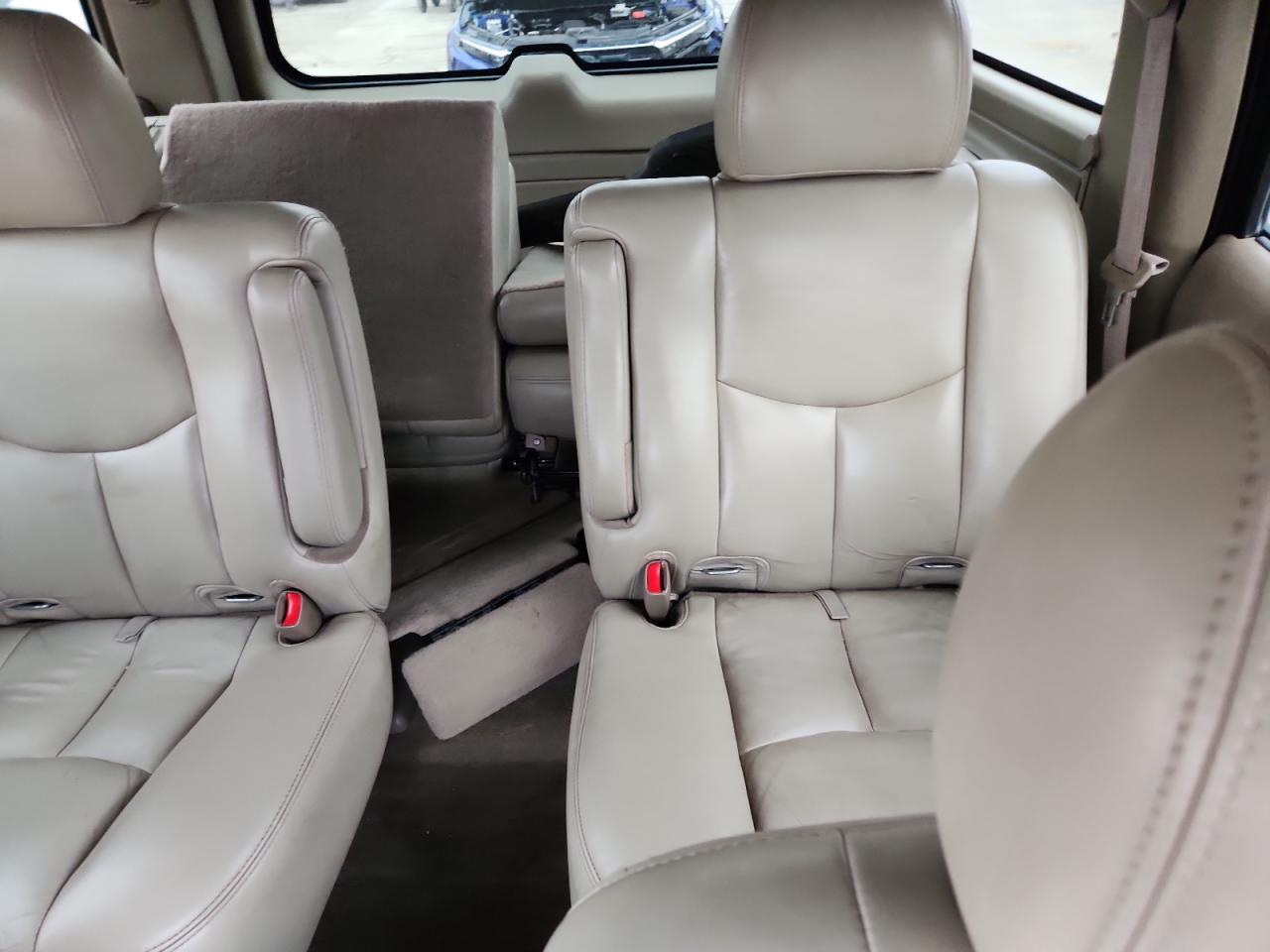 2005 CHEVROLET Tahoe