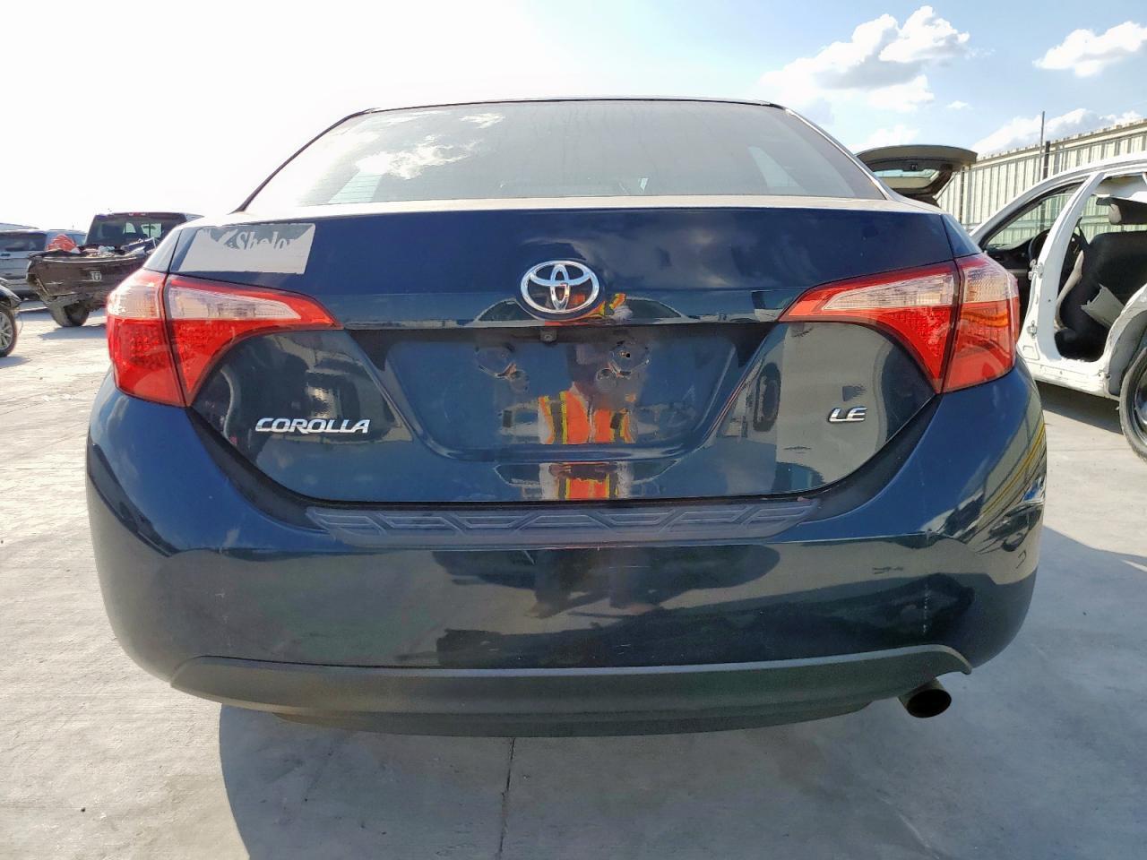 2018 TOYOTA COROLLA