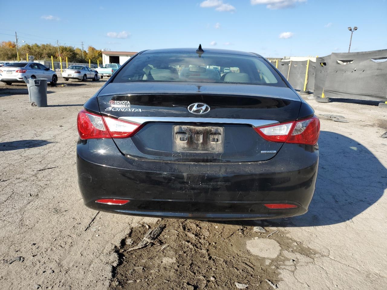 2011 HYUNDAI SONATA