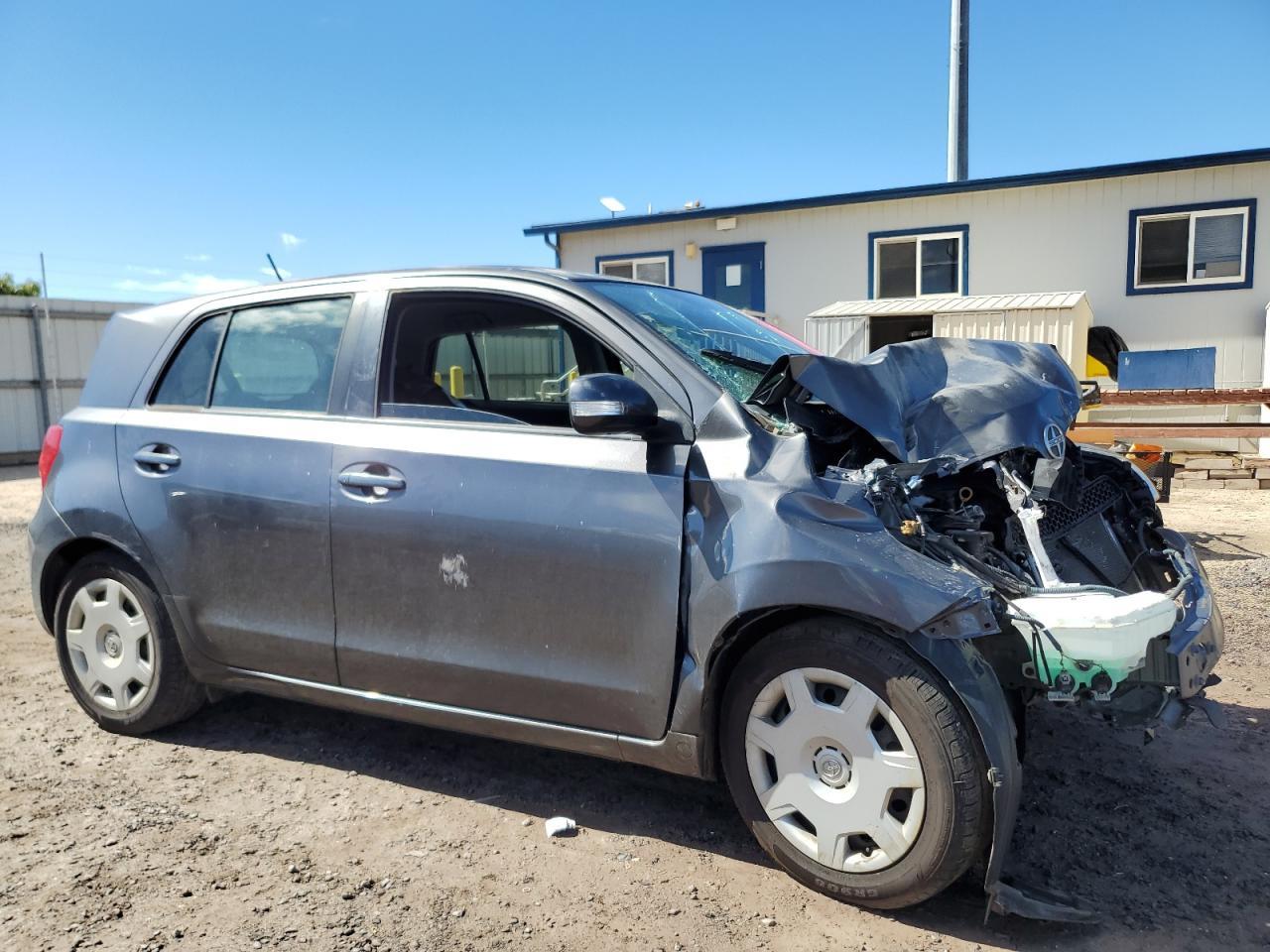 2014 TOYOTA SCION