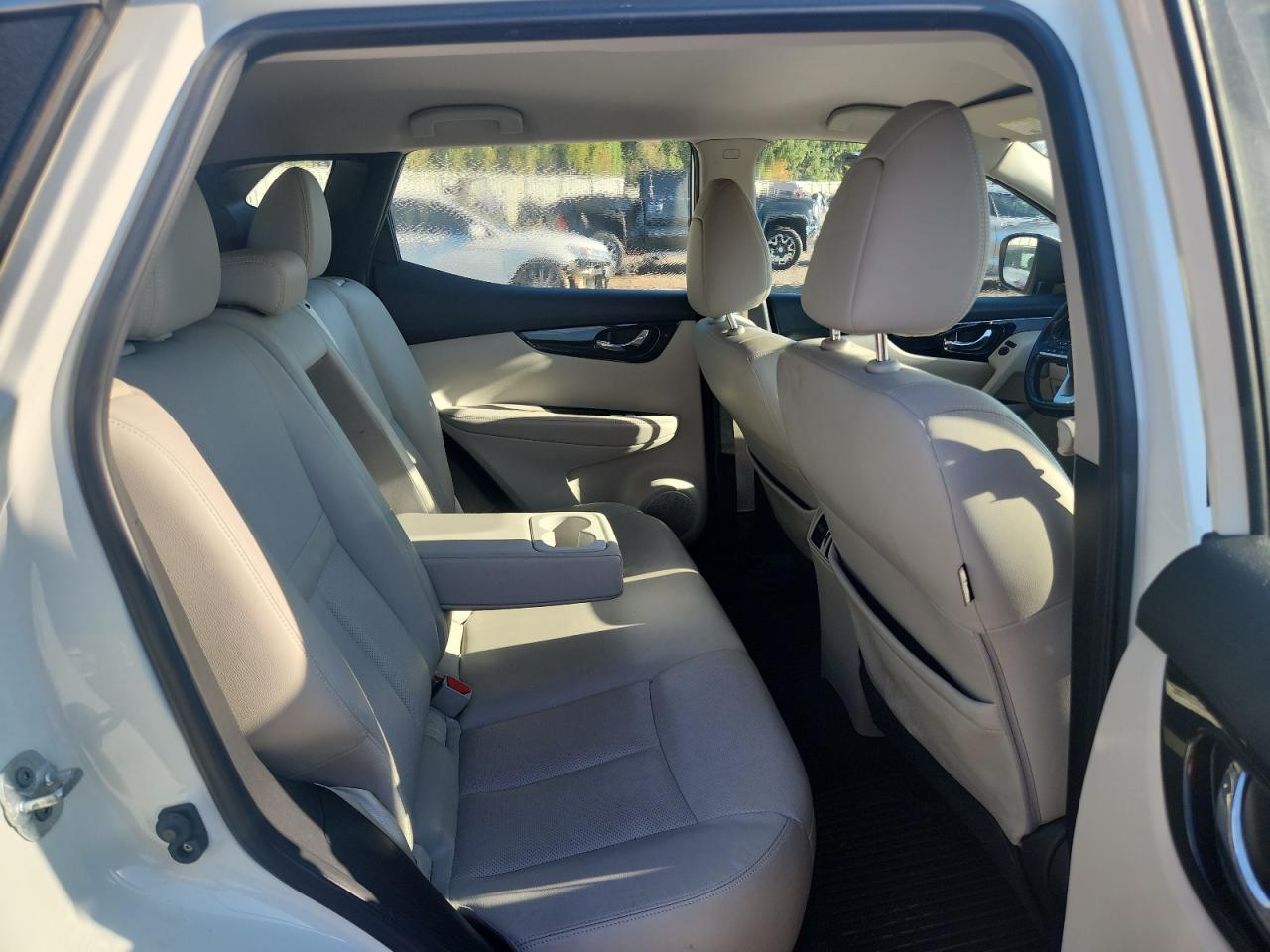 2017 NISSAN Rogue Sport