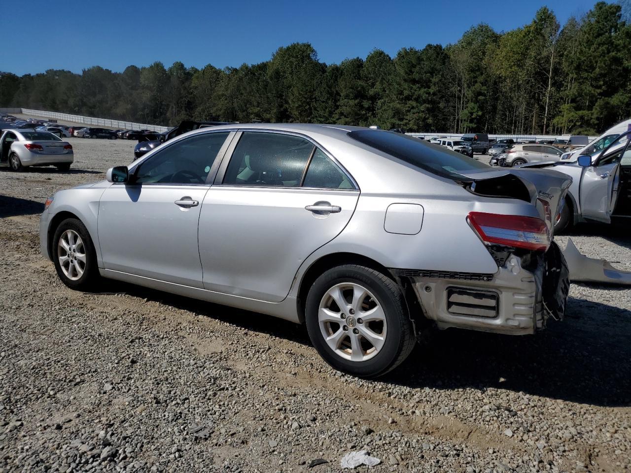 2011 TOYOTA CAMRY