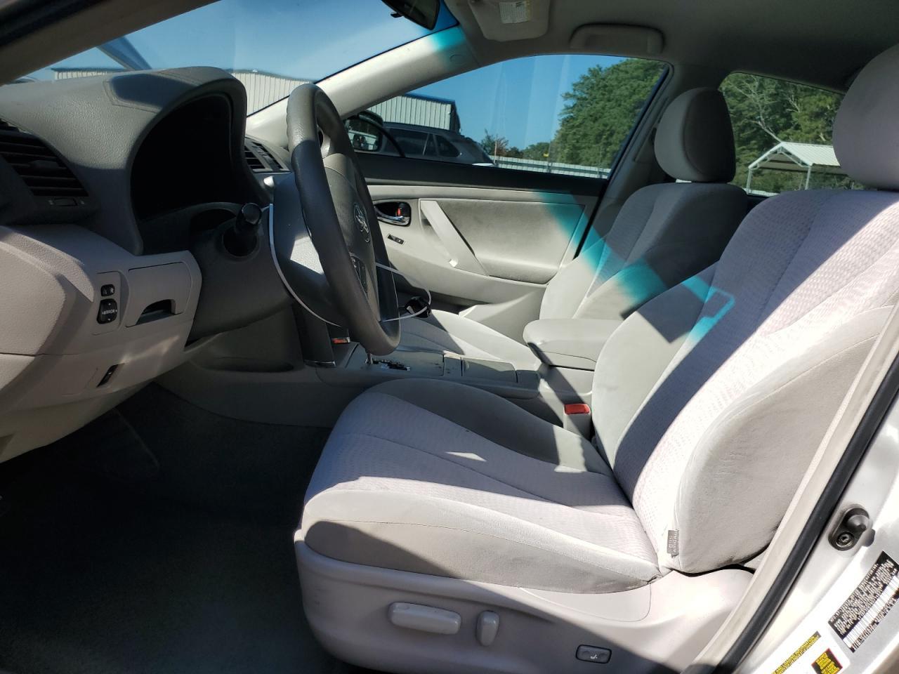 2011 TOYOTA CAMRY