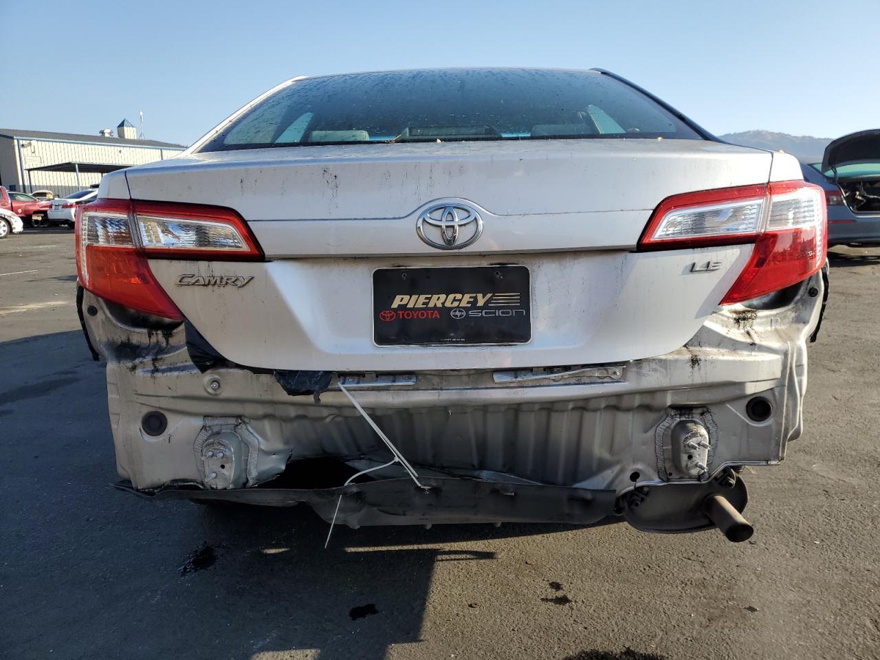 2012 TOYOTA CAMRY