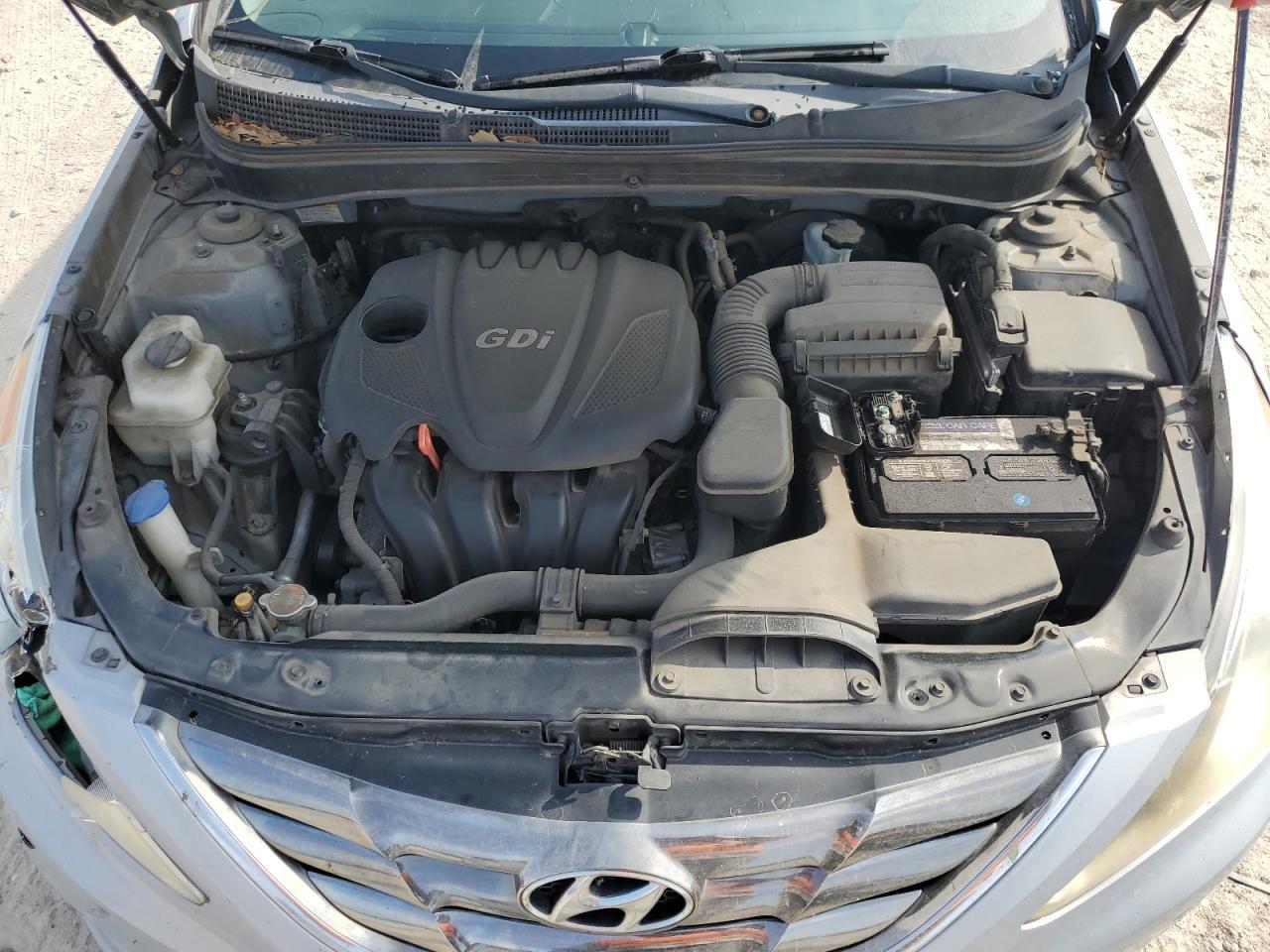 2011 HYUNDAI SONATA