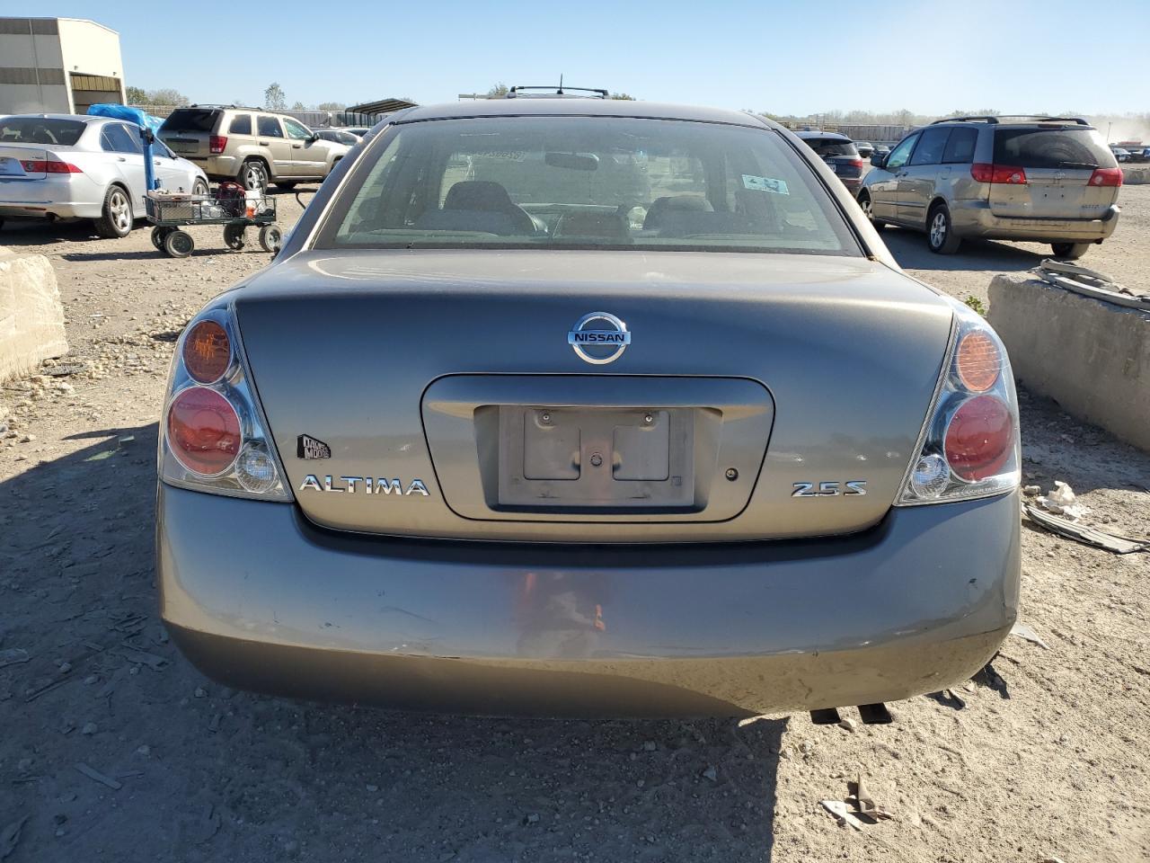 2002 NISSAN ALTIMA