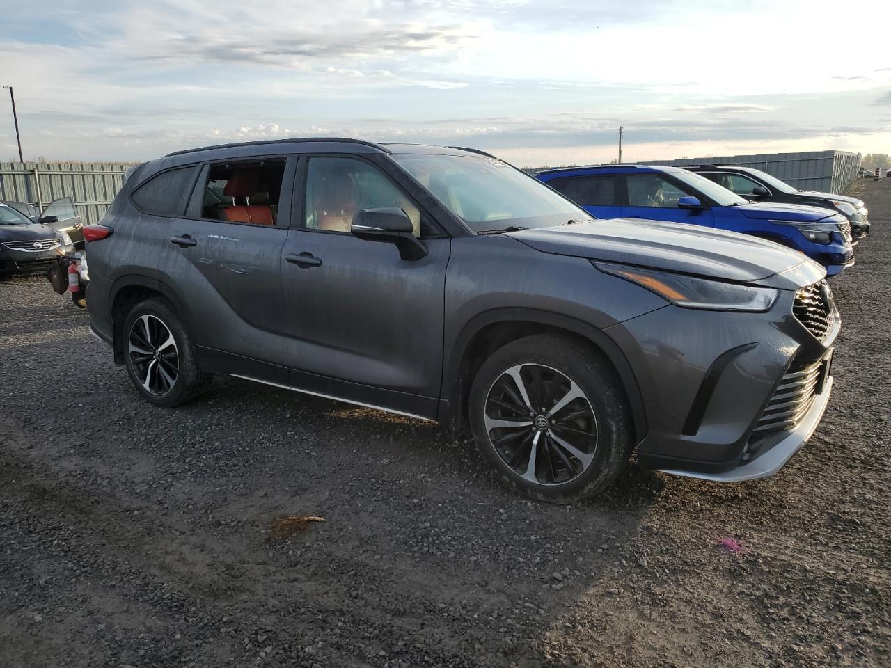 2021 TOYOTA HIGHLANDER