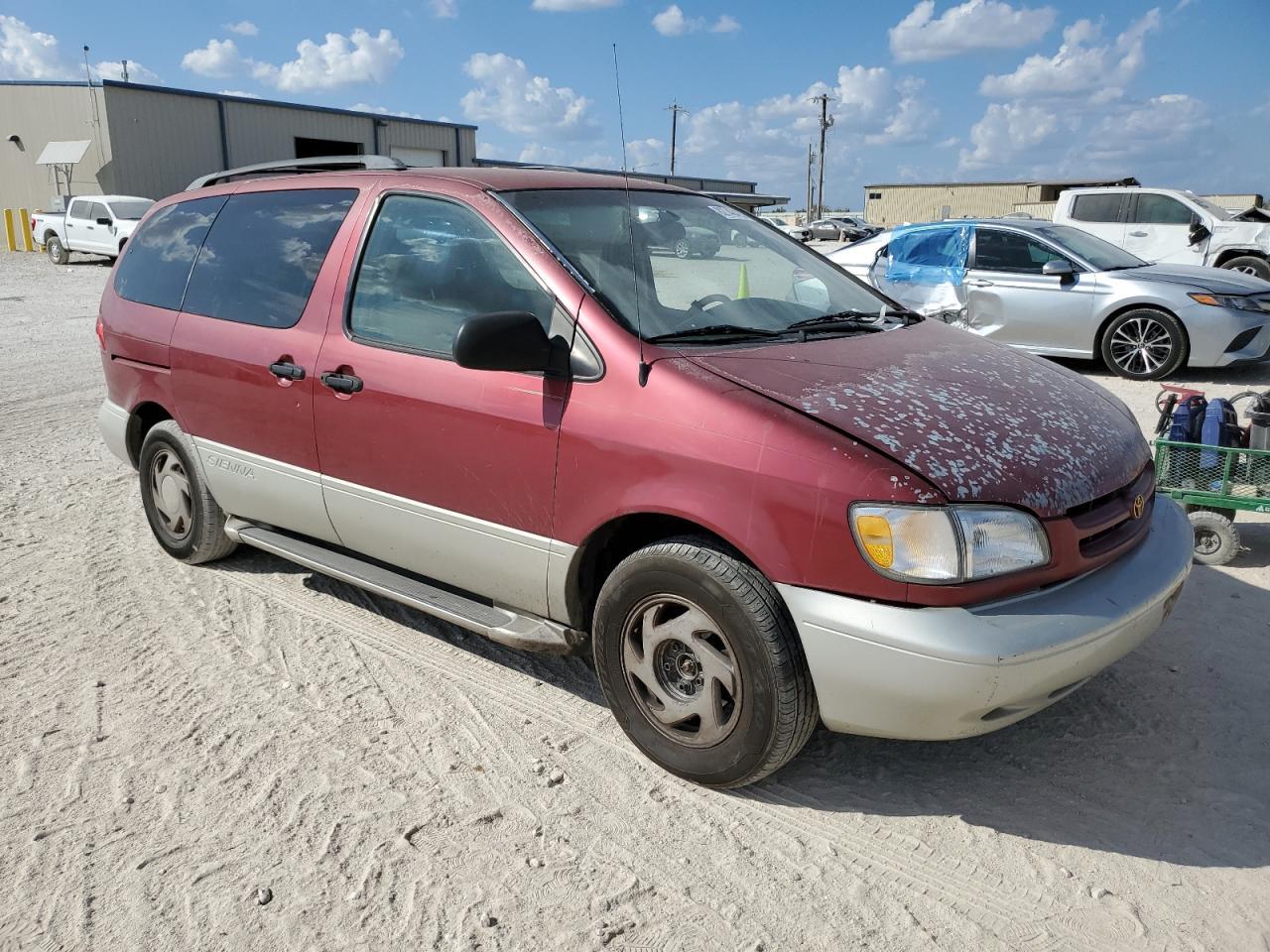 1998 TOYOTA SIENNA