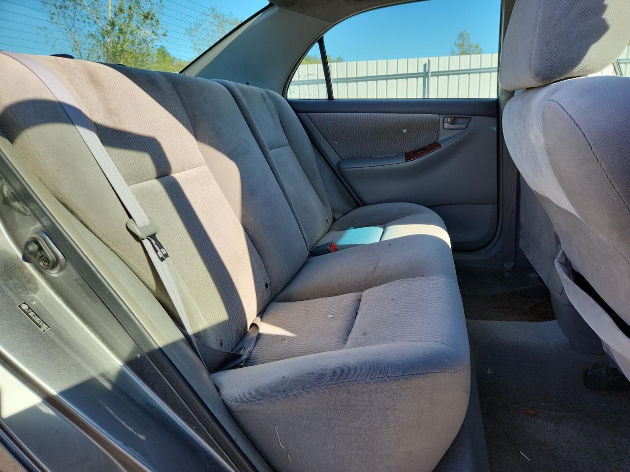 2005 TOYOTA COROLLA