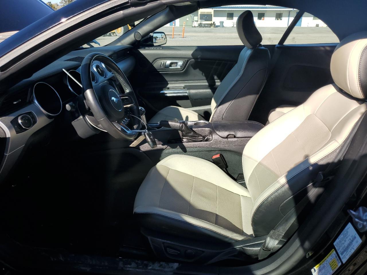 2020 FORD MUSTANG