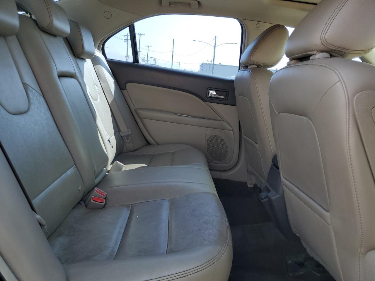 2010 FORD FUSION