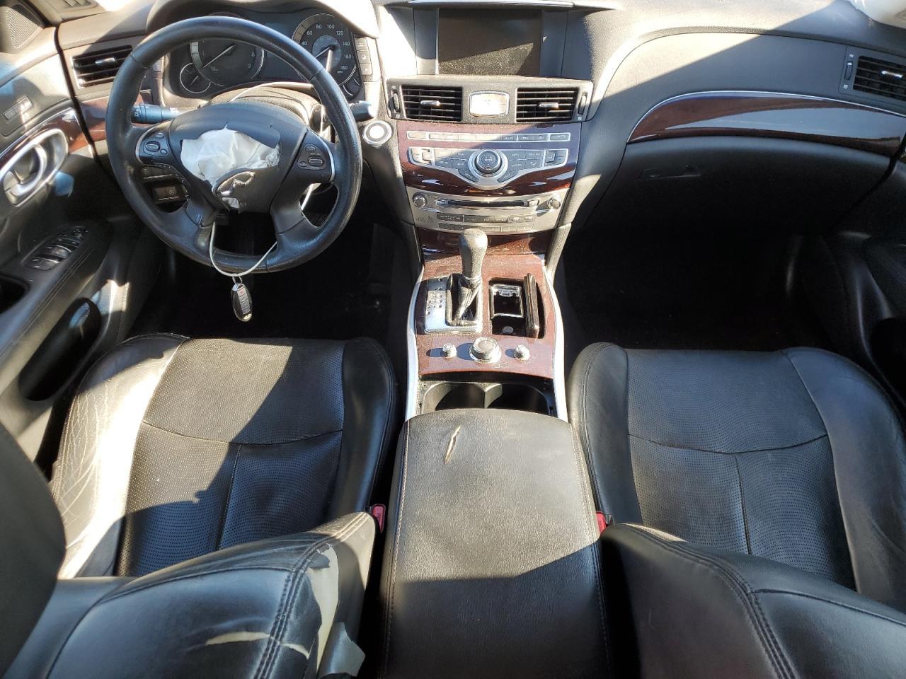 2012 INFINITI M37