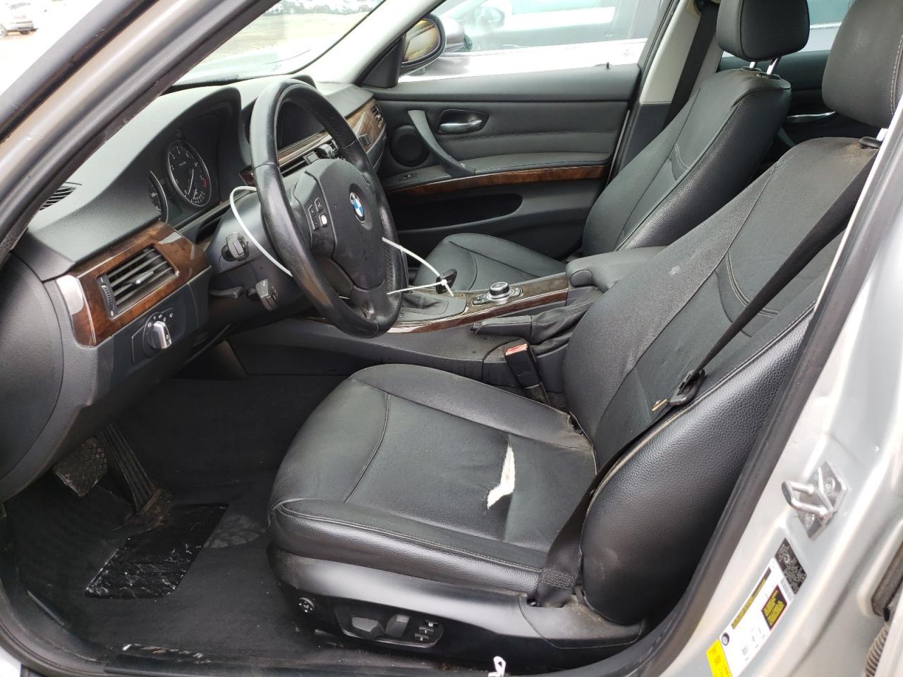 2011 BMW 3 SERIES
