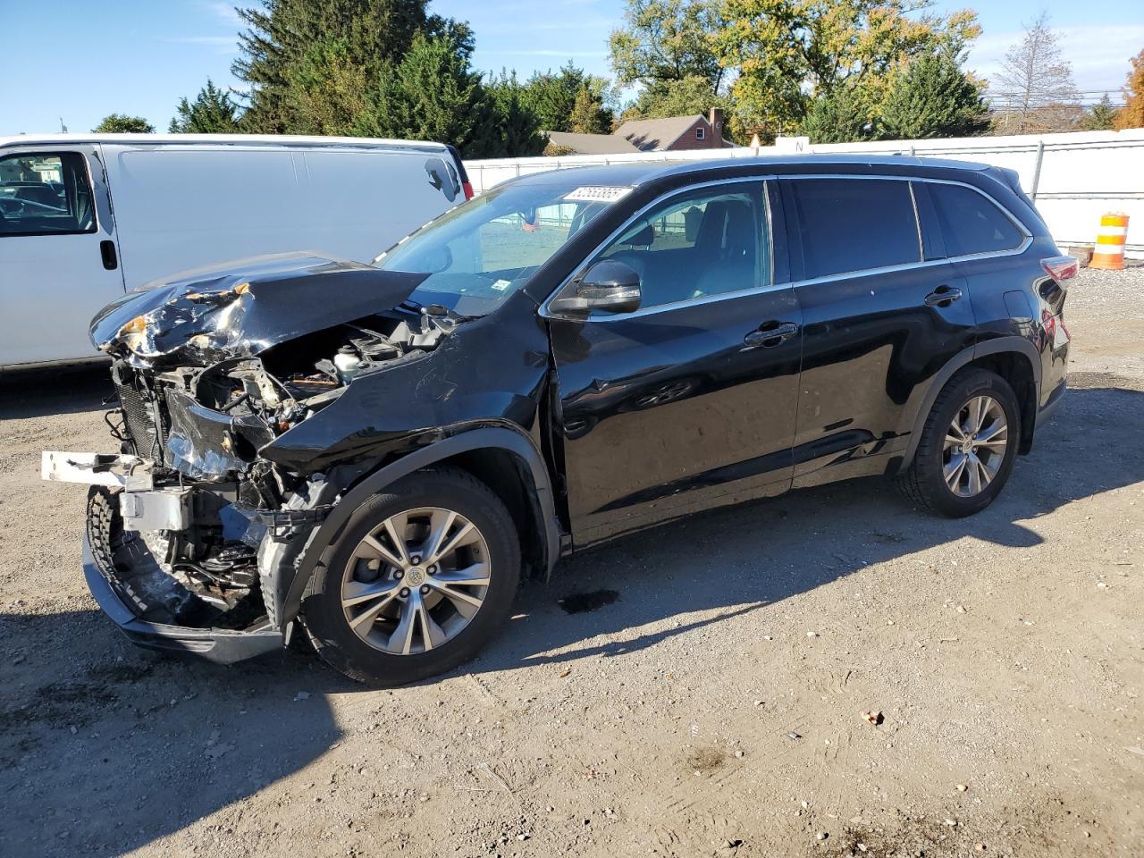 2015 TOYOTA HIGHLANDER