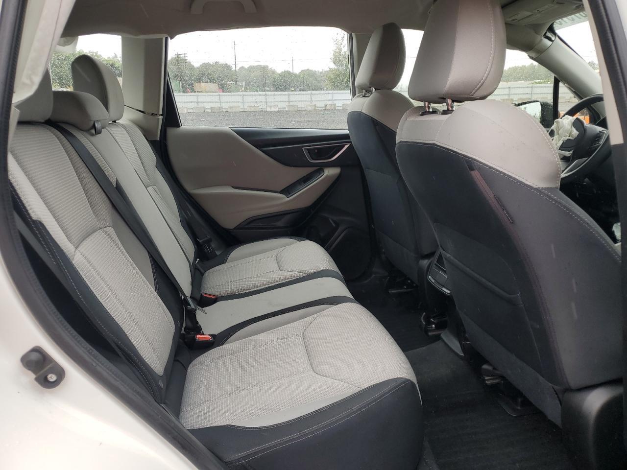 2021 SUBARU FORESTER