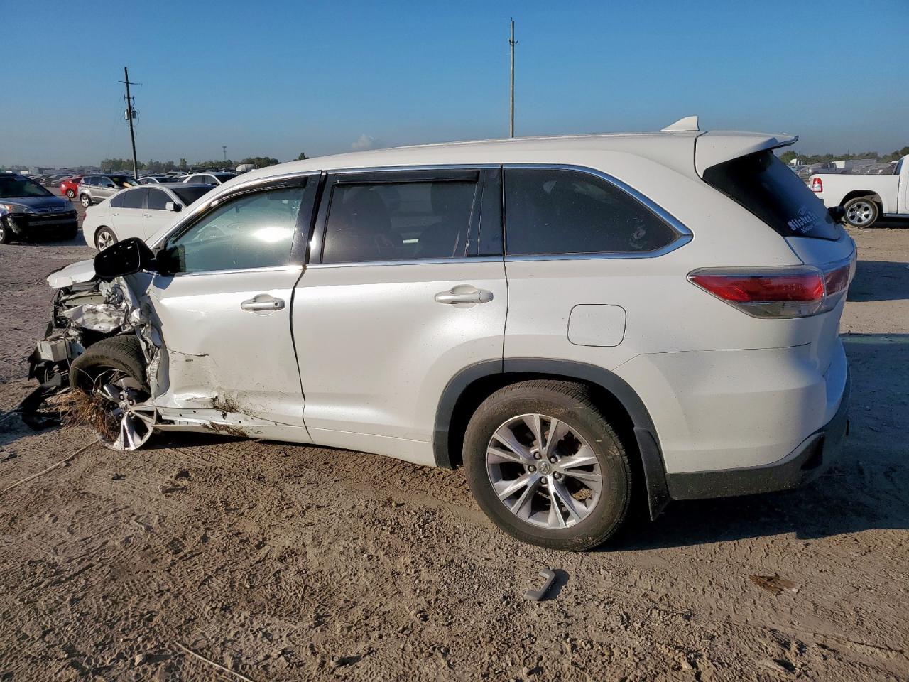 2014 TOYOTA HIGHLANDER