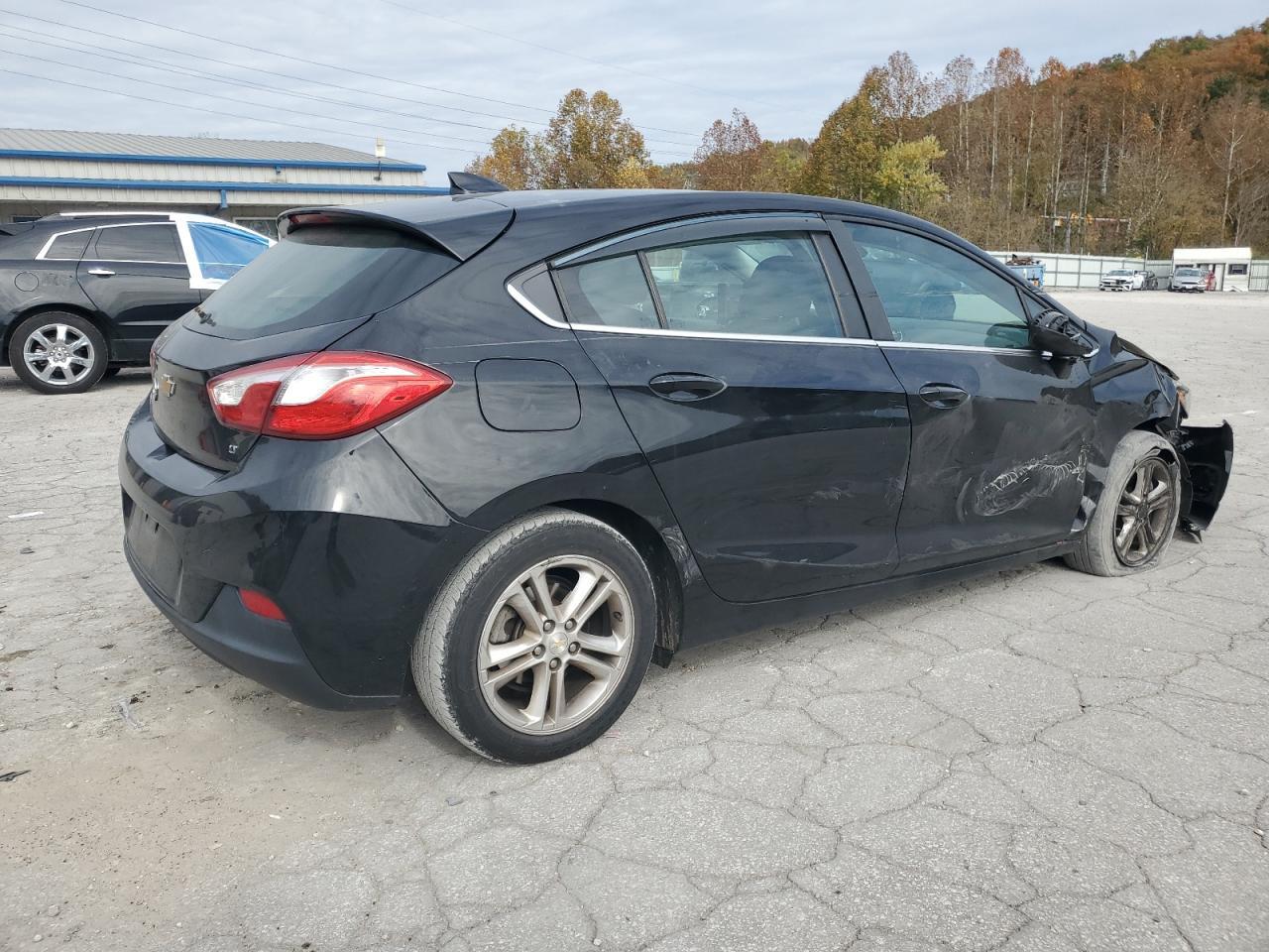 2017 CHEVROLET CRUZE