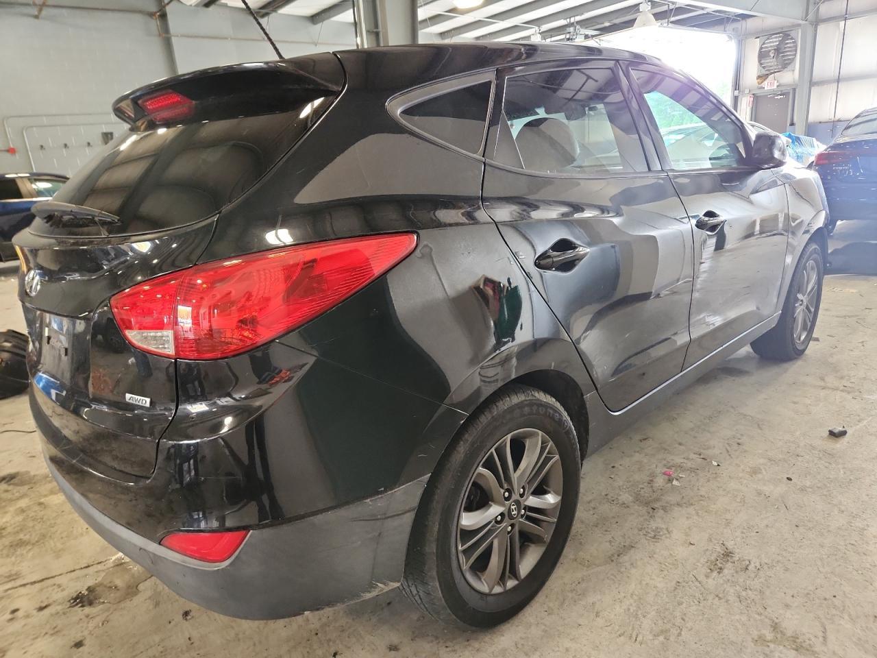 2015 HYUNDAI TUCSON