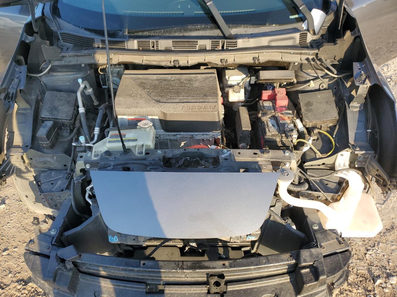 2020 NISSAN LEAF