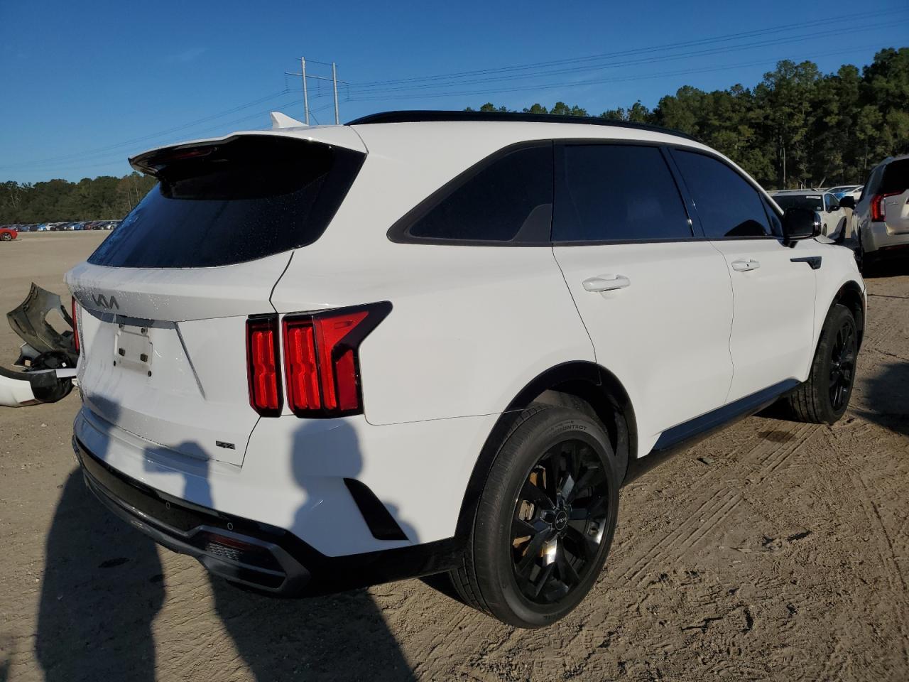 2023 KIA SORENTO