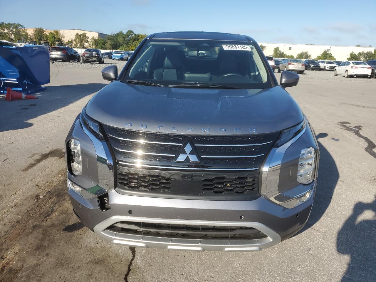 2022 MITSUBISHI outlander