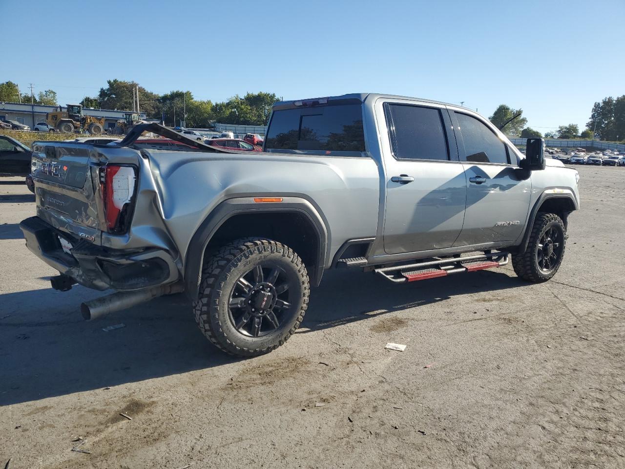 2024 GMC Sierra