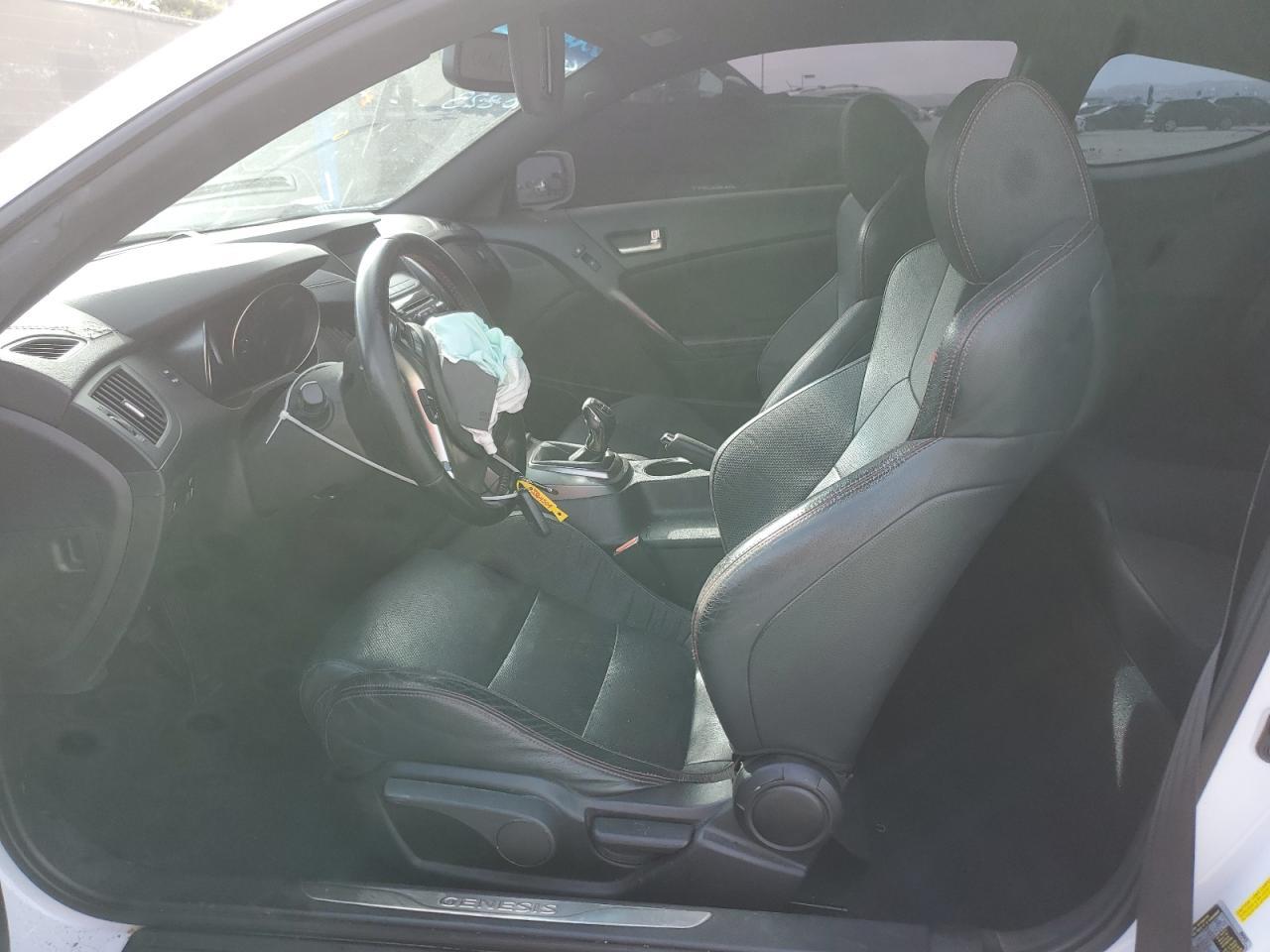 2015 HYUNDAI GENESIS