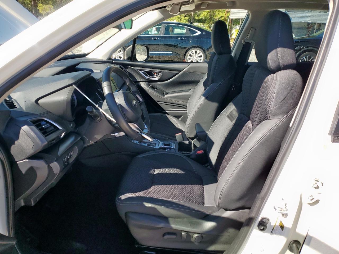2024 SUBARU FORESTER