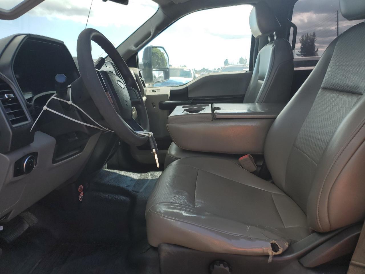 2017 FORD F-350