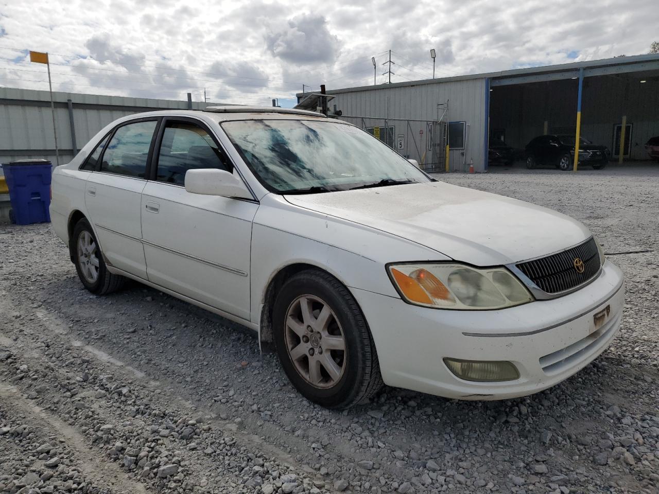 2002 TOYOTA Avalon