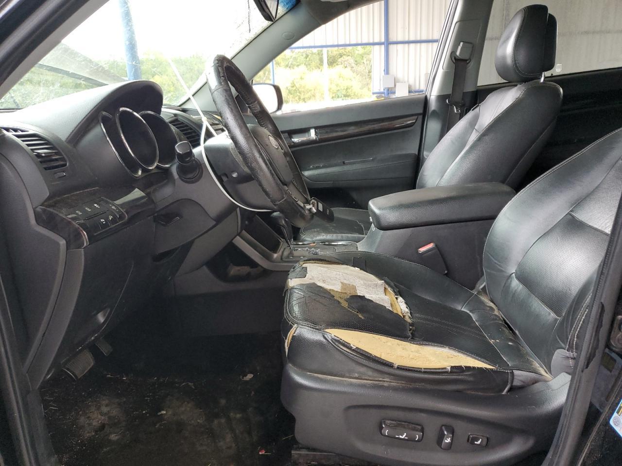 2011 KIA SORENTO