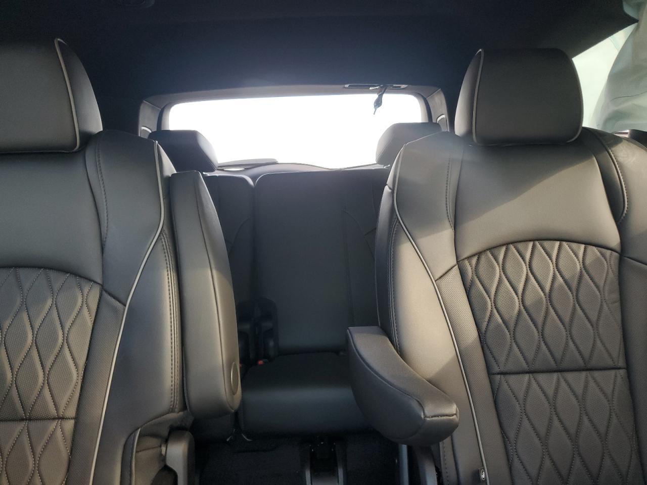 2024 BUICK ENCLAVE AVENIR